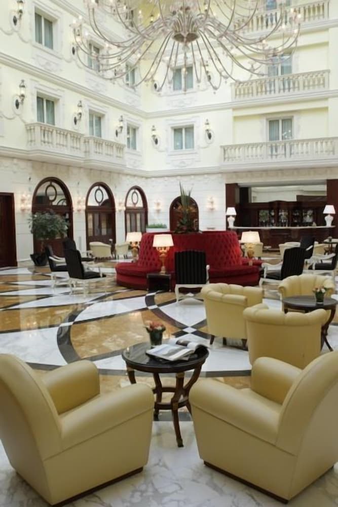 Grand Hotel Vanvitelli 25/42