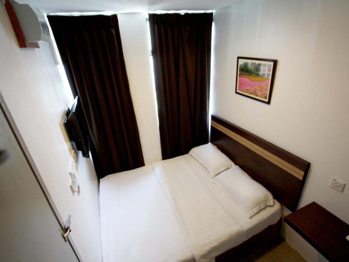 STANDARD, DOUBLE BED, LARGE