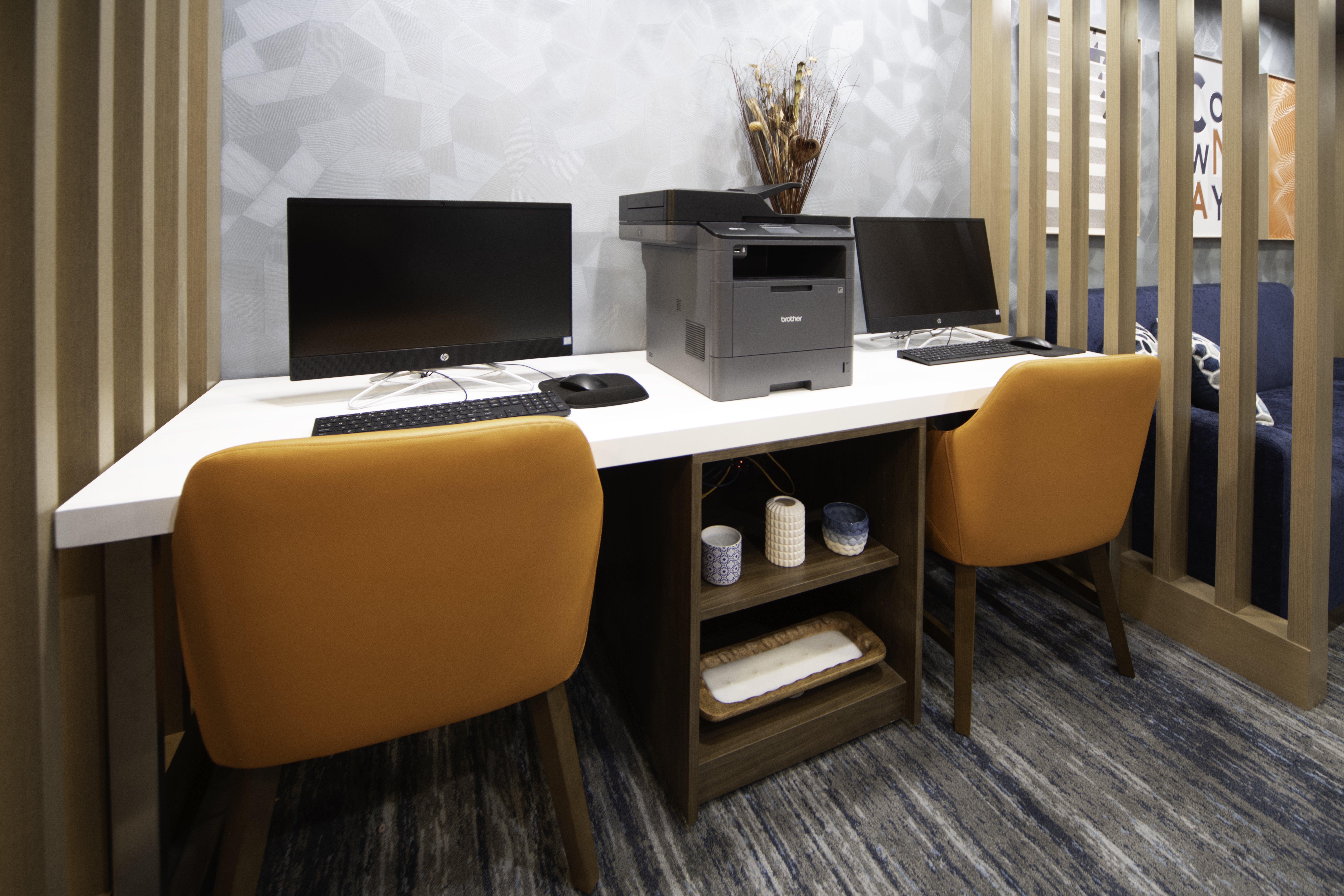 Holiday Inn Express Hotel Suites Conway 47/54