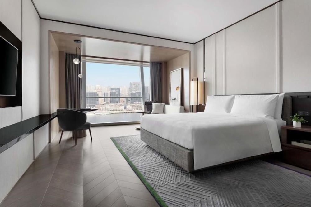 Holiday Inn & Suites Wuhan International Expo 17/67