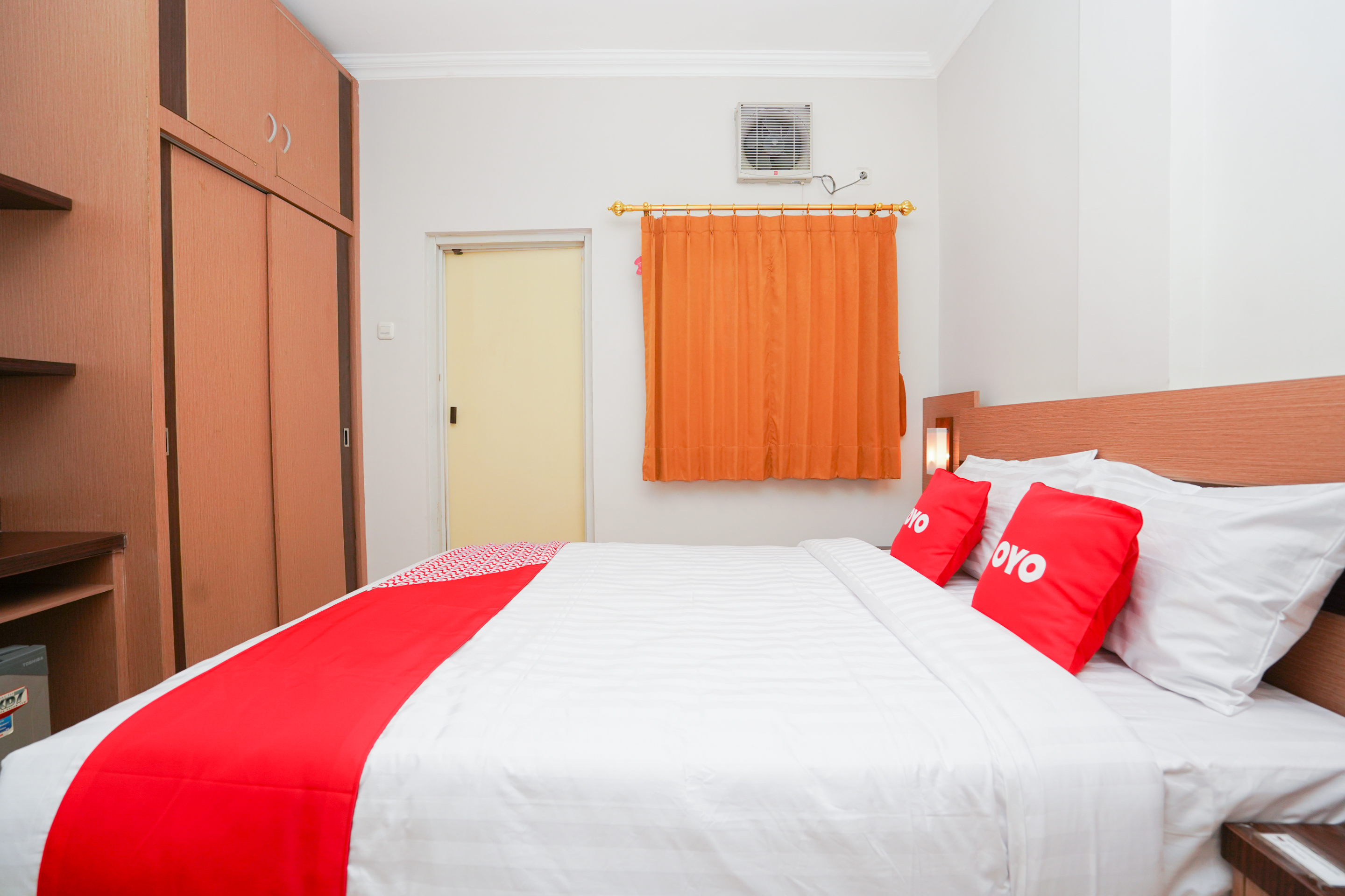 Indonesia, Double Bed