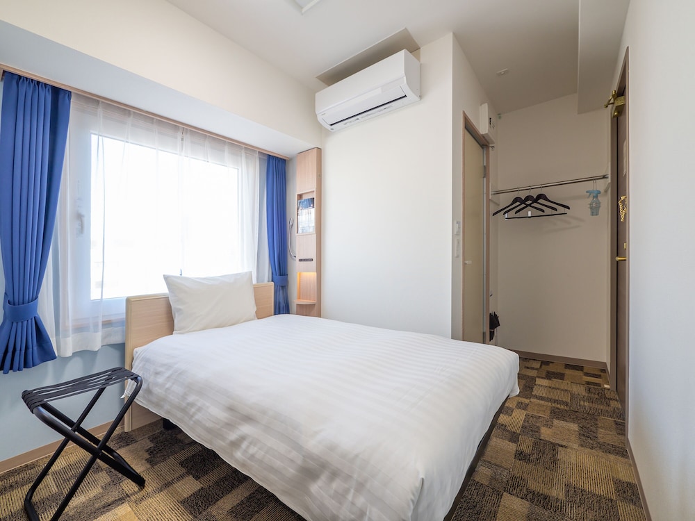 Toyoko Inn Yokohama-Eki Nishi-Guchi 19/42