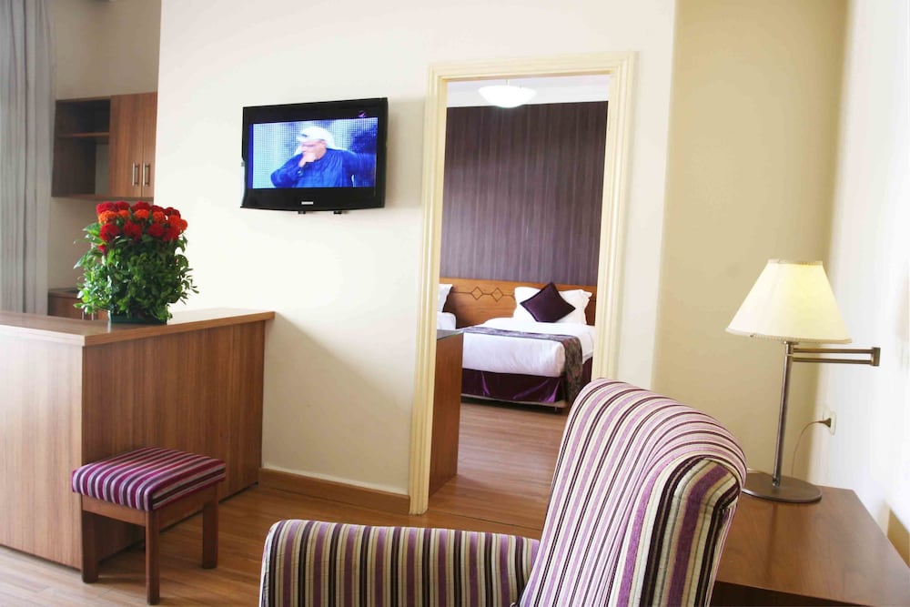 Orient Prince Hotel 31/55