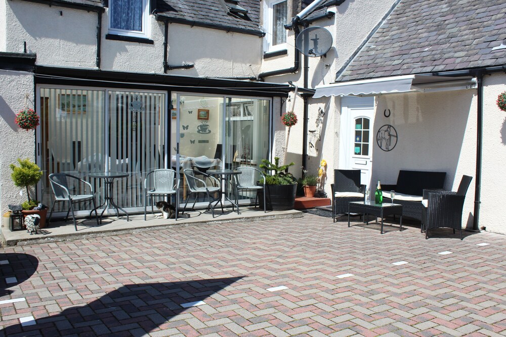 Pitfaranne Guest House 45/50