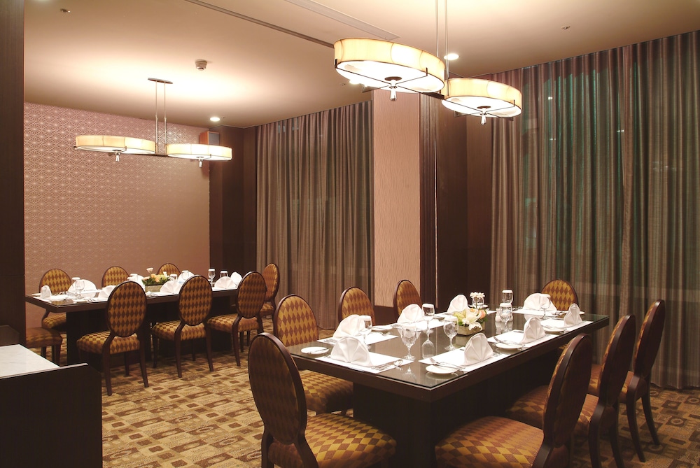 Taipung Suites 54/62