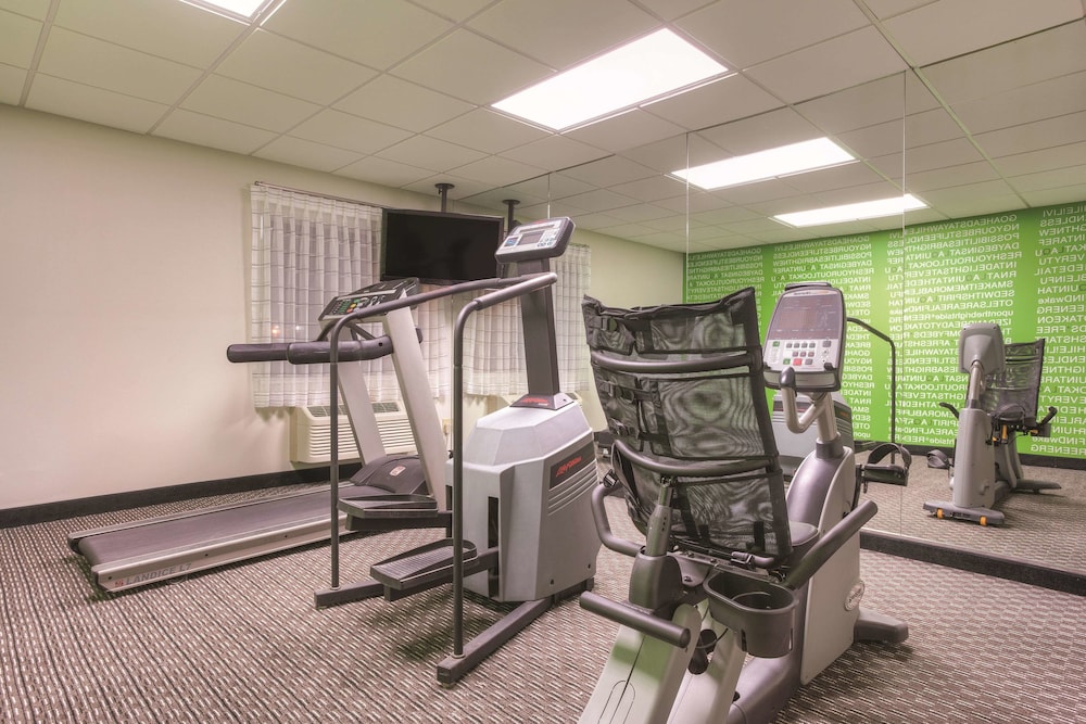 La Quinta Inn & Suites by Wyndham Atlanta Roswell 27/47