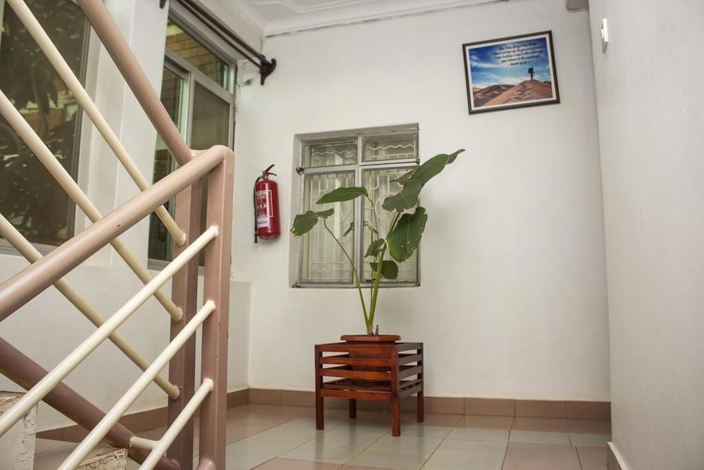 New Scroll Inn Hotel 37/50