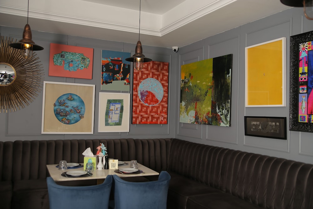 Ambiance Boutique Art Hotel Lahore 30/46
