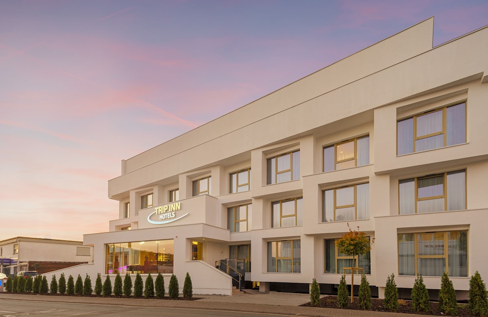 Trip Inn Conference Hotel & Suites 4/54