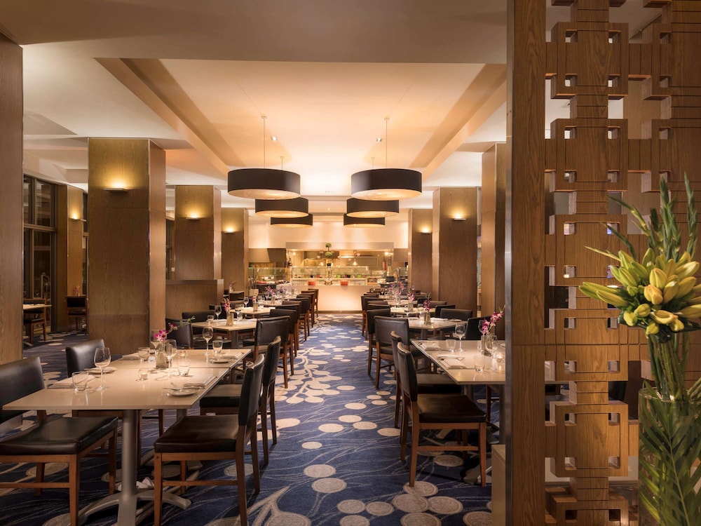 Sofitel Gold Coast Broadbeach 52/66