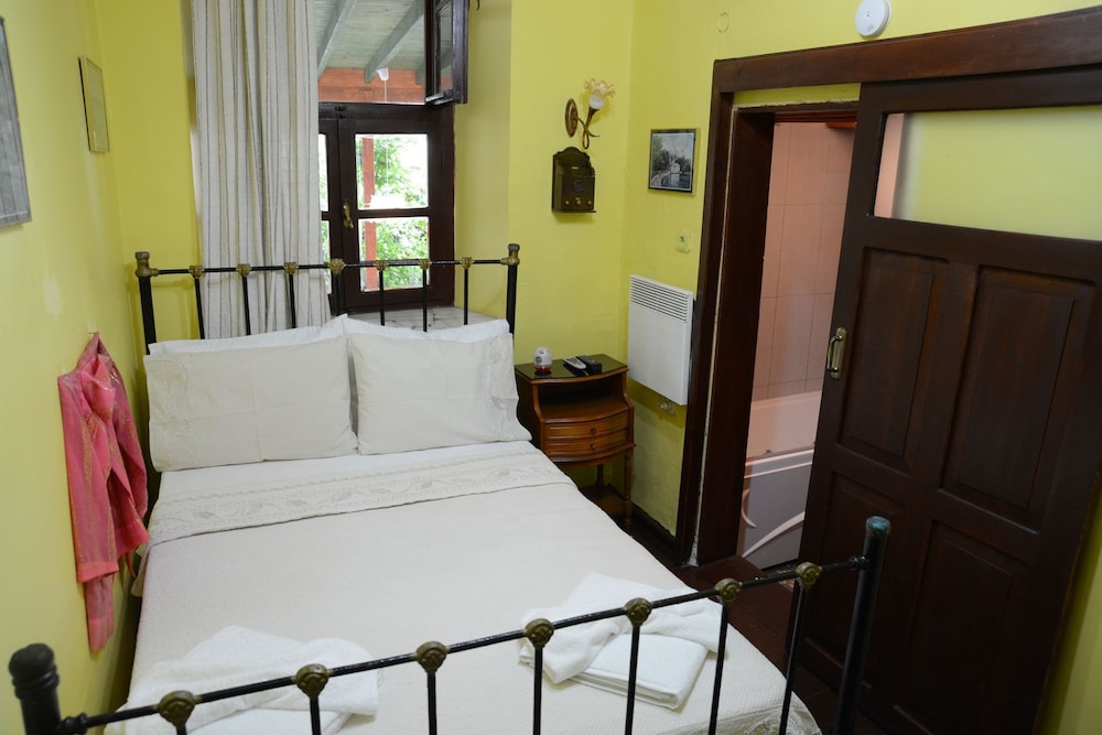 Cunda Zehra Teyzenin Evi 14/74