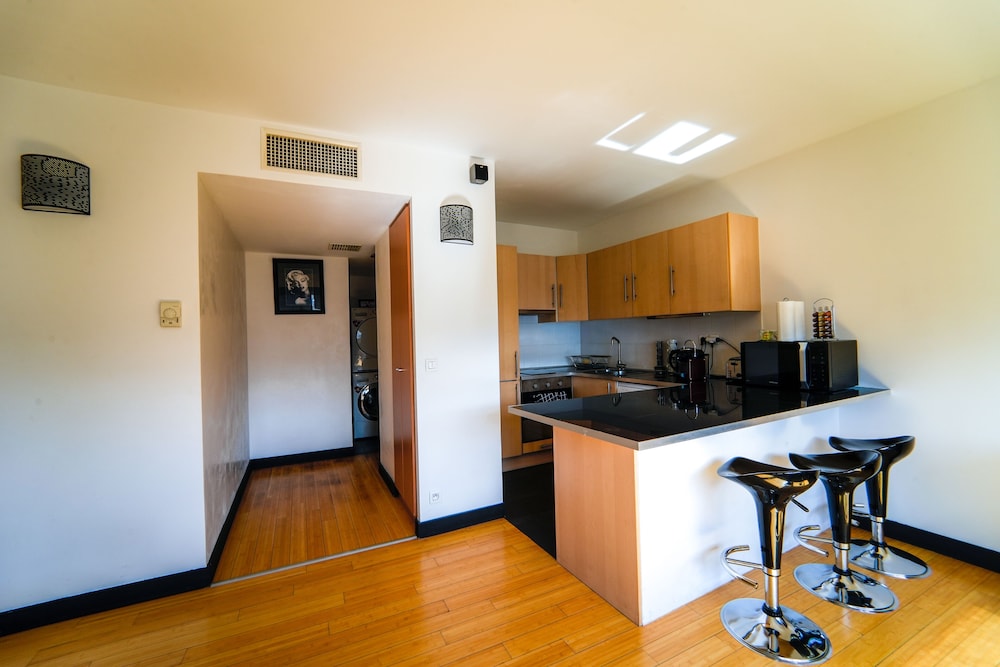 Short Stay Paris Apartments 23/50