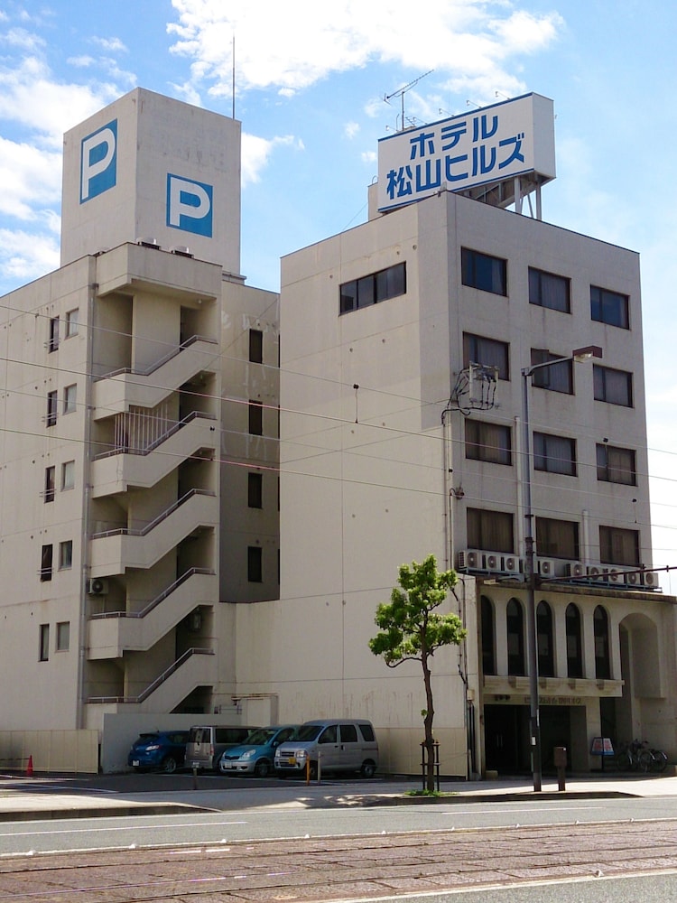 Hotel Matsuyama Hills 50/50