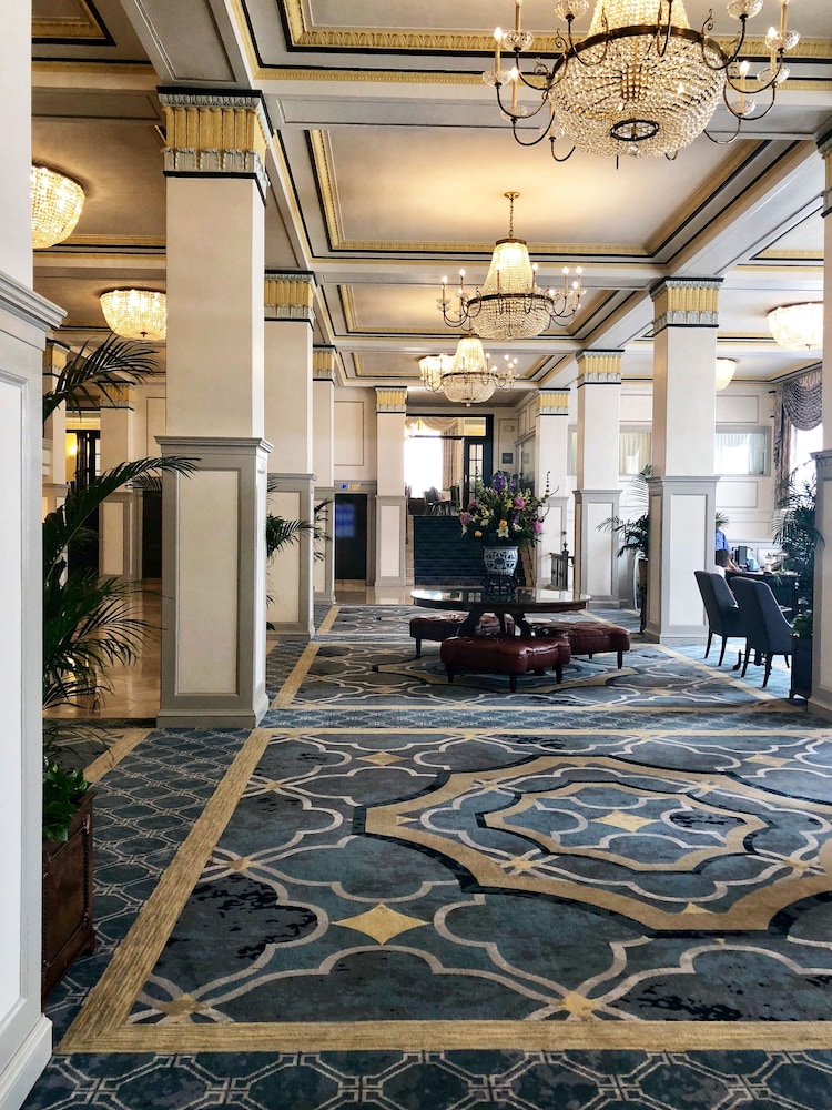 Francis Marion Hotel 39/65