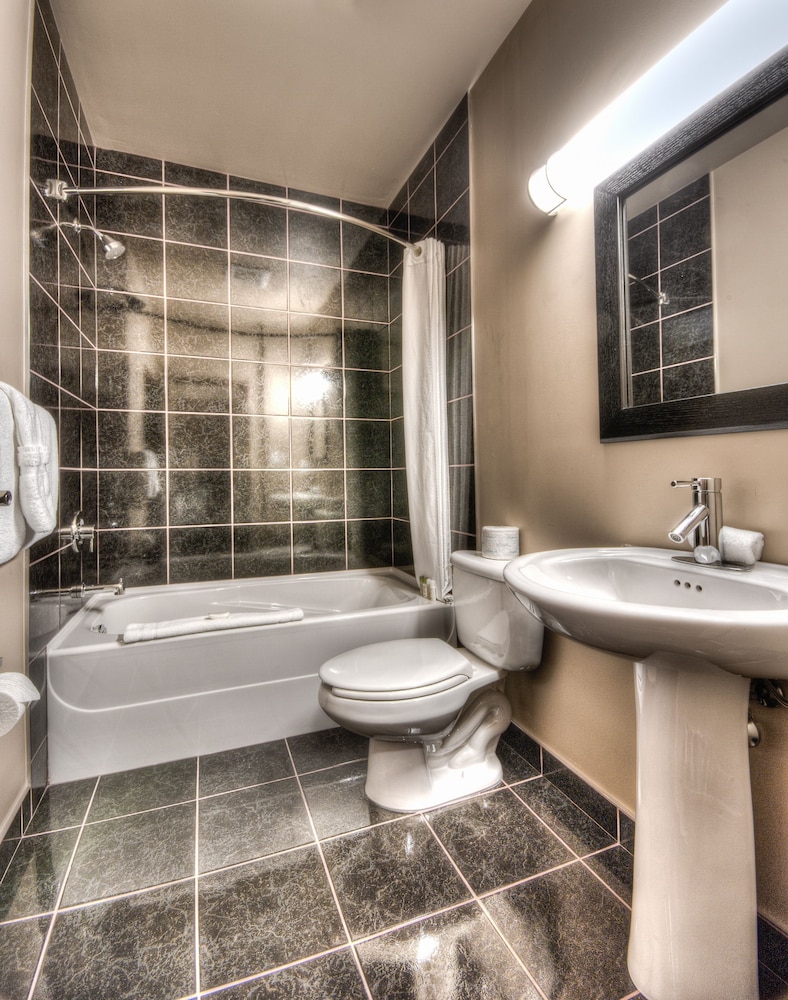 Grand Inn & Residence 17/20