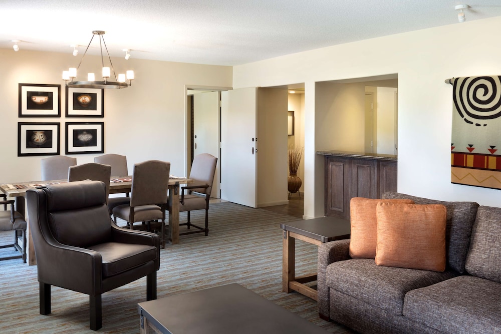 Hyatt Regency Tamaya Resort Spa 50/76