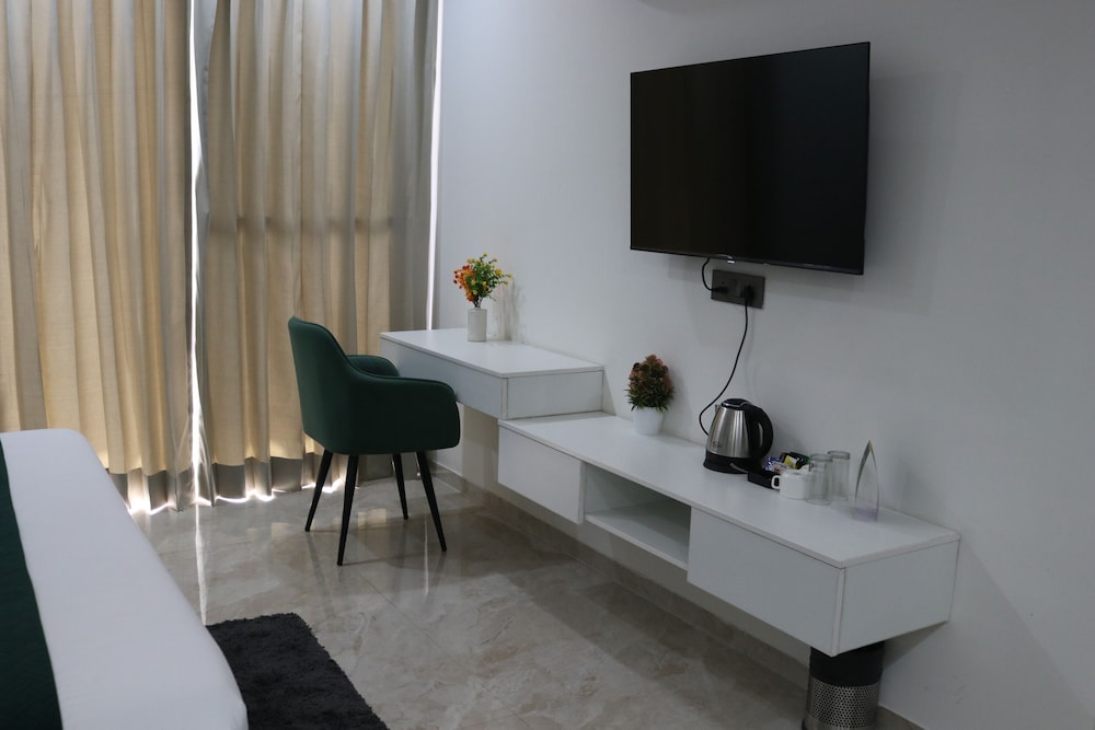 AVA Hotels and Corporates Millennium City 41/50
