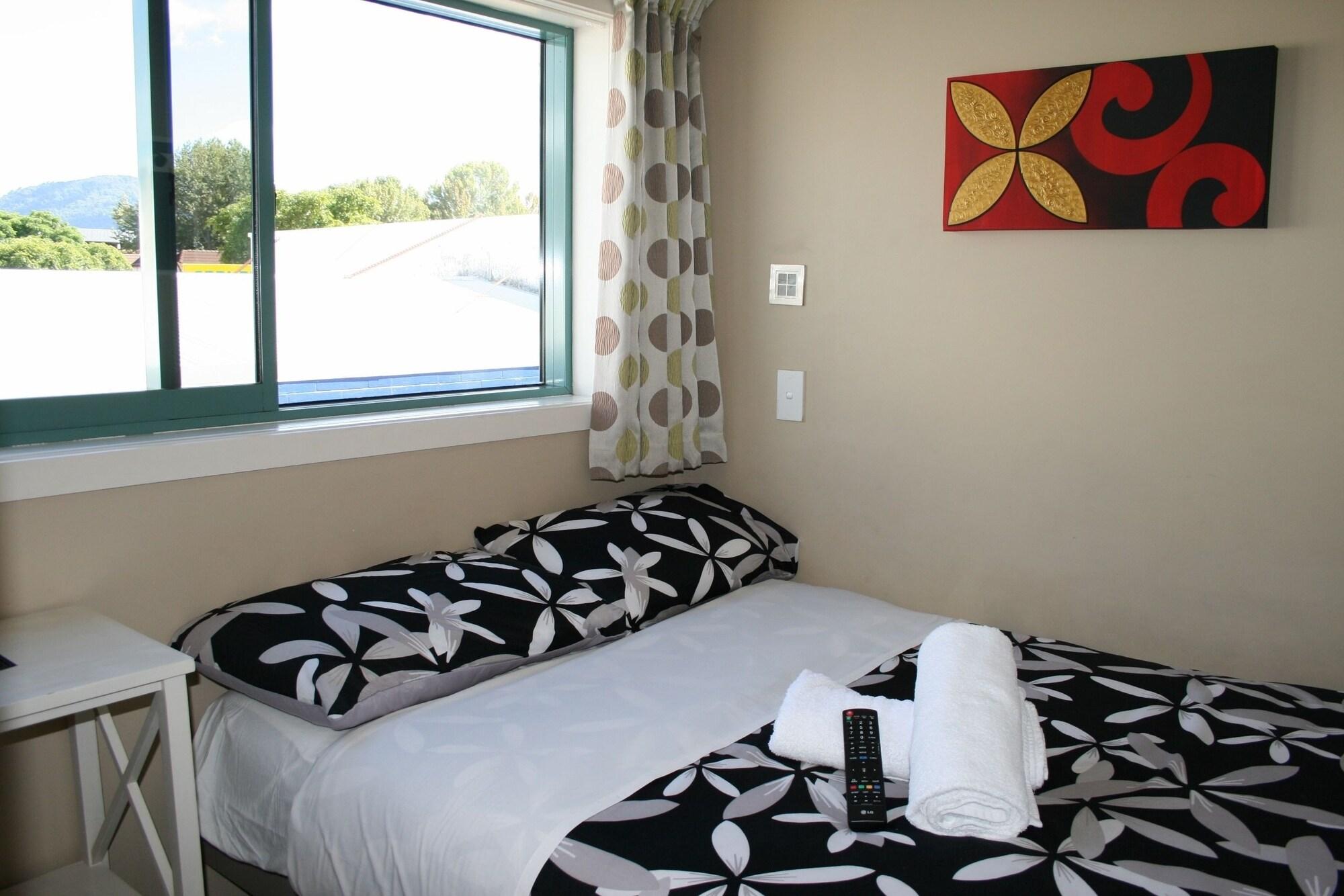 2 Bedrooms, Family, Apartment