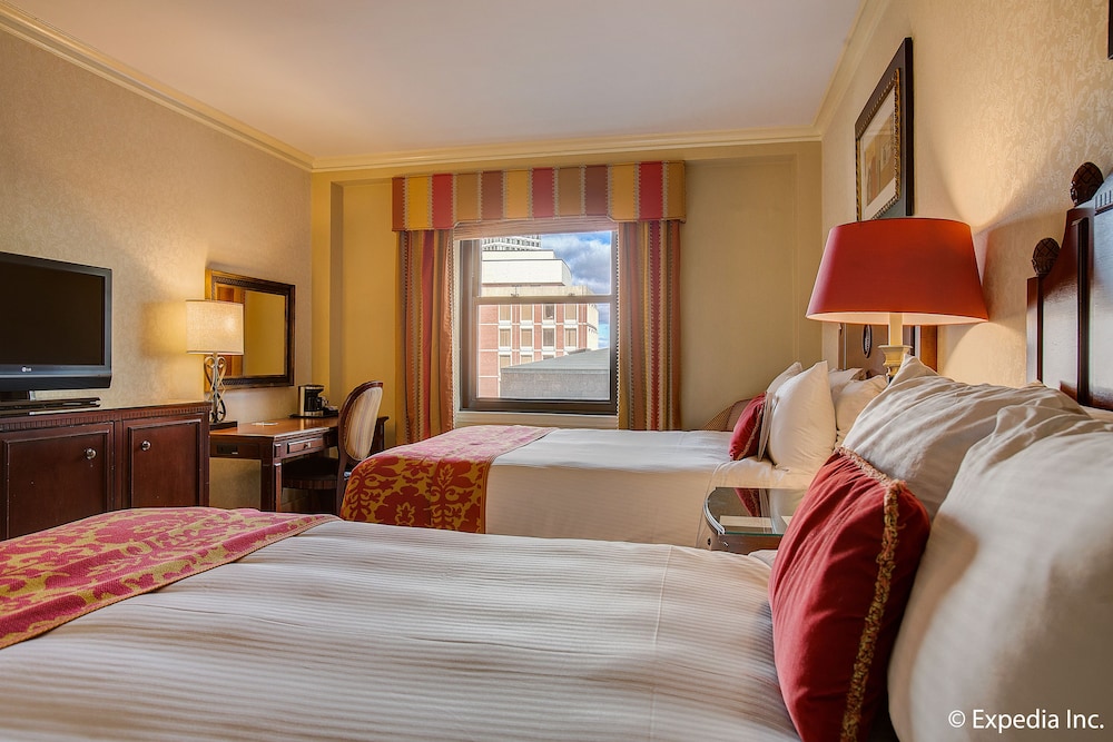 OMNI PARKER HOUSE 13/67