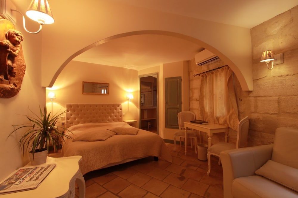 Hotel du Palais des Papes 21/35