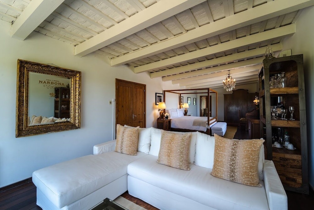Narbona Wine Lodge 11/36