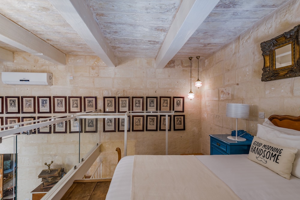 Valletta Lucente 12/53