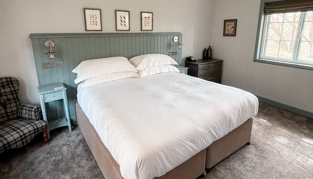 FORSS HOUSE HOTEL 6/40
