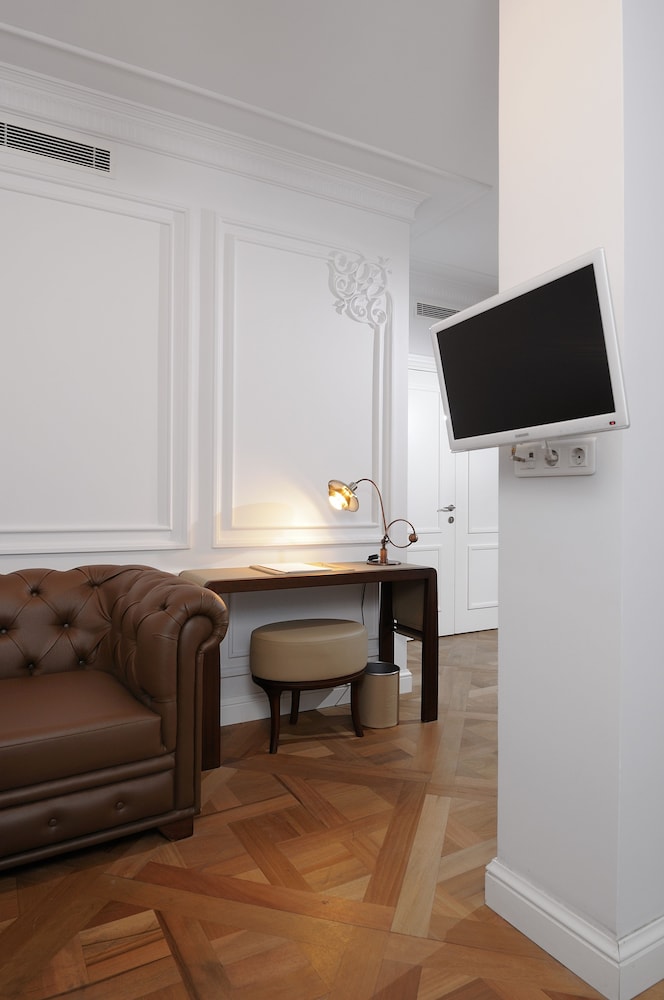 Georges Hotel Galata 55/74