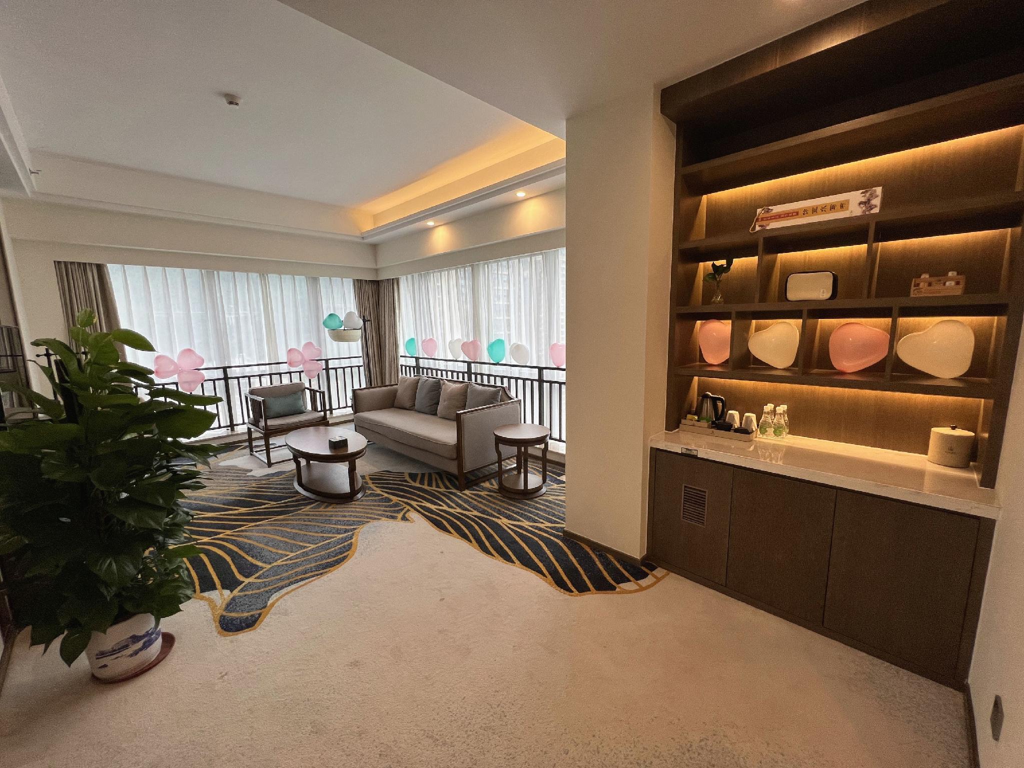 Yuelin Hotel 30/42