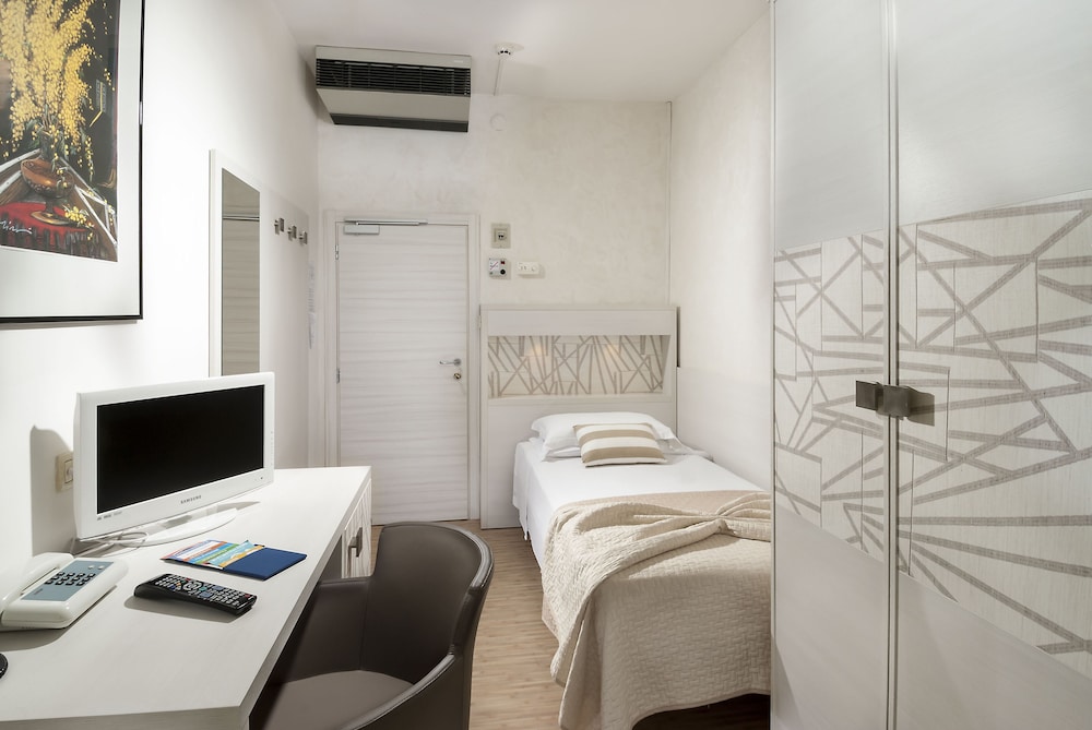 Hotel Losanna Gabicce Mare 22/59