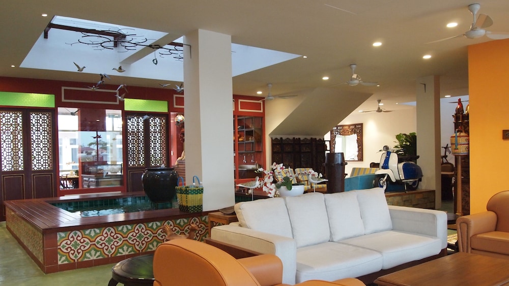 Kapitan Kongsi Hotel 35/50