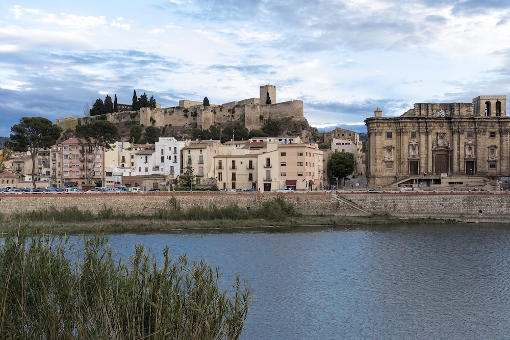 Parador De Tortosa 51/65