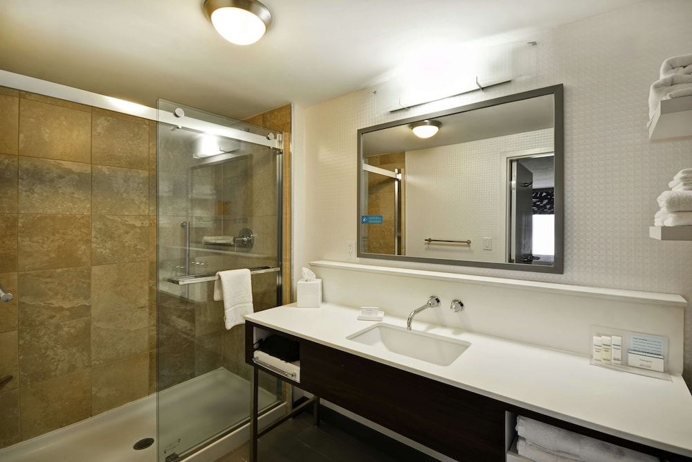 Hampton Inn & Suites Columbus Easton Area 13/49
