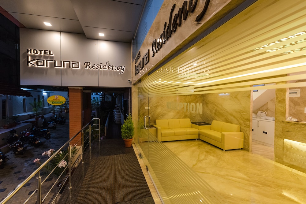 Hotel Karuna Residency 14/23