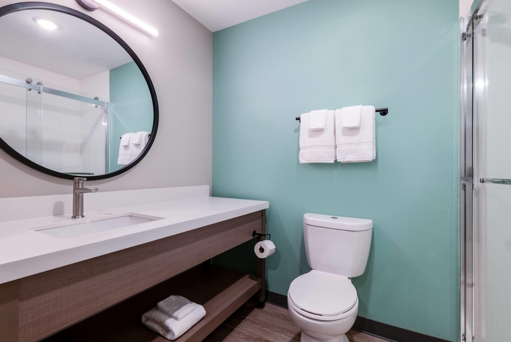 ECHO Suites Extended Stay by Wyndham Bozeman 63/68