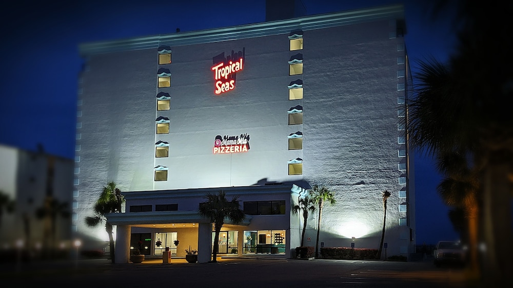 Tropical Seas Hotel 1/49