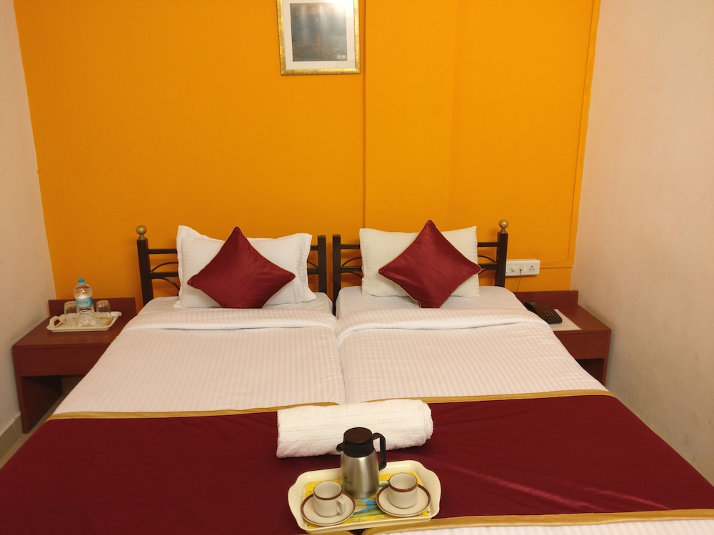 1 BEDROOM, BUSINESS, TWIN BEDS