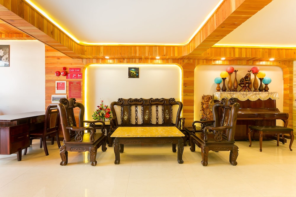 Sunshine Beach Hotel 34/50
