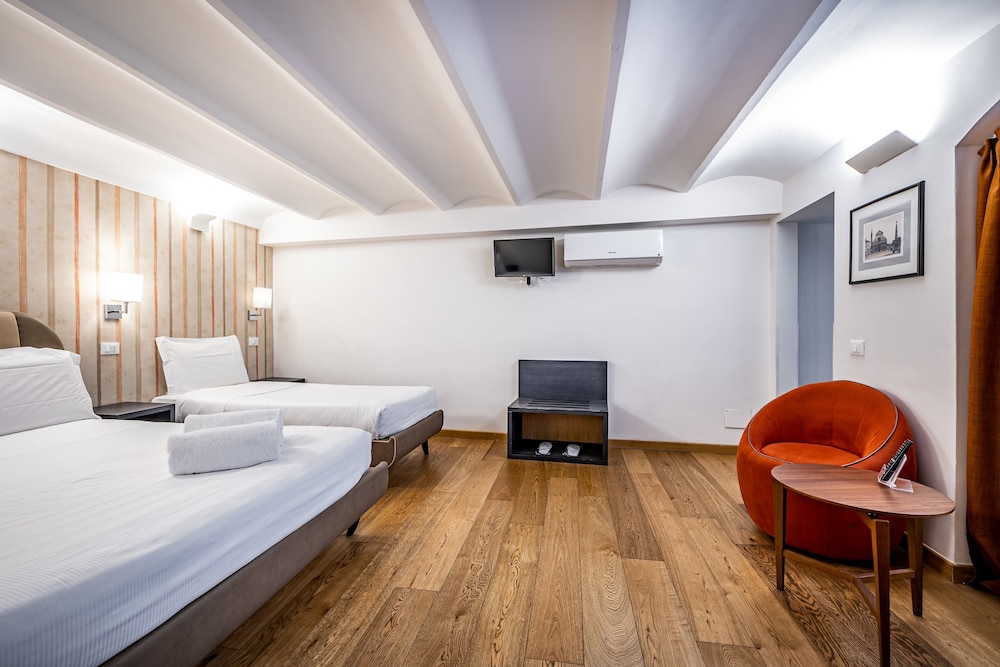Martelli 6 Suite And Apartments 21/53