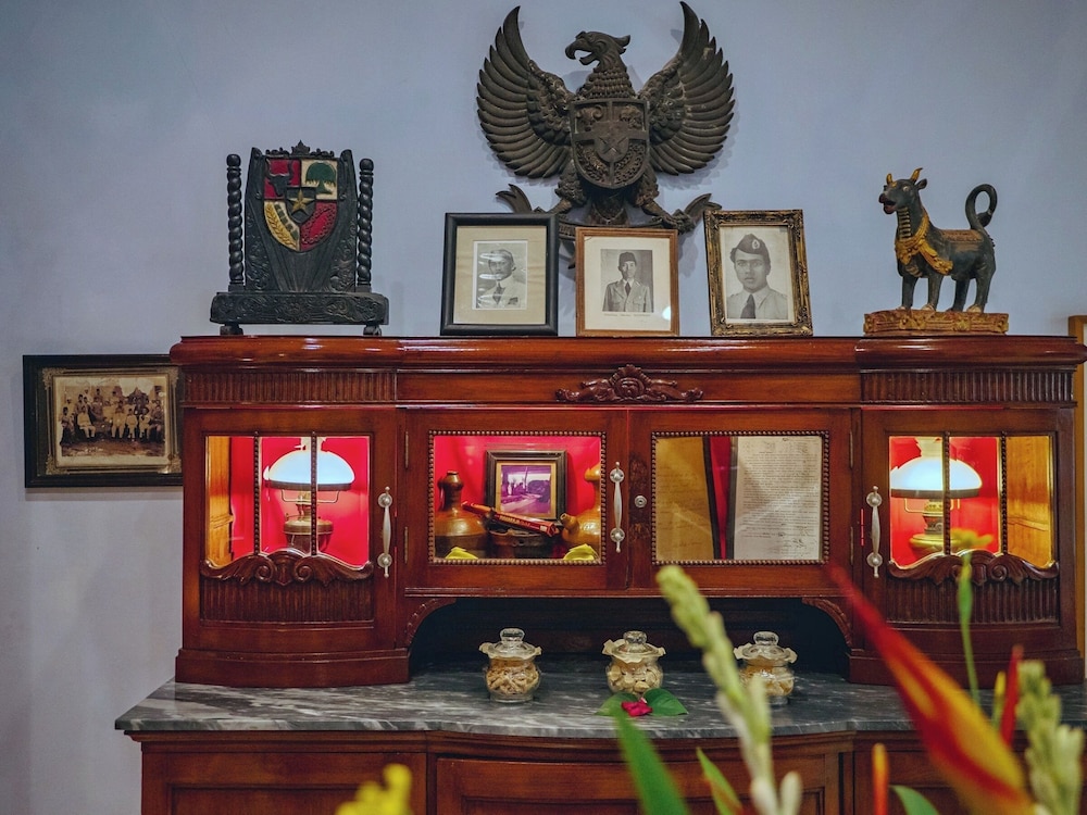 Hotel Tugu Blitar 7/67