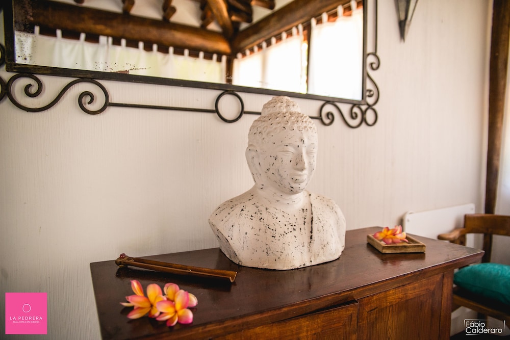 La Pedrera Small Hotel And Spa 62/77