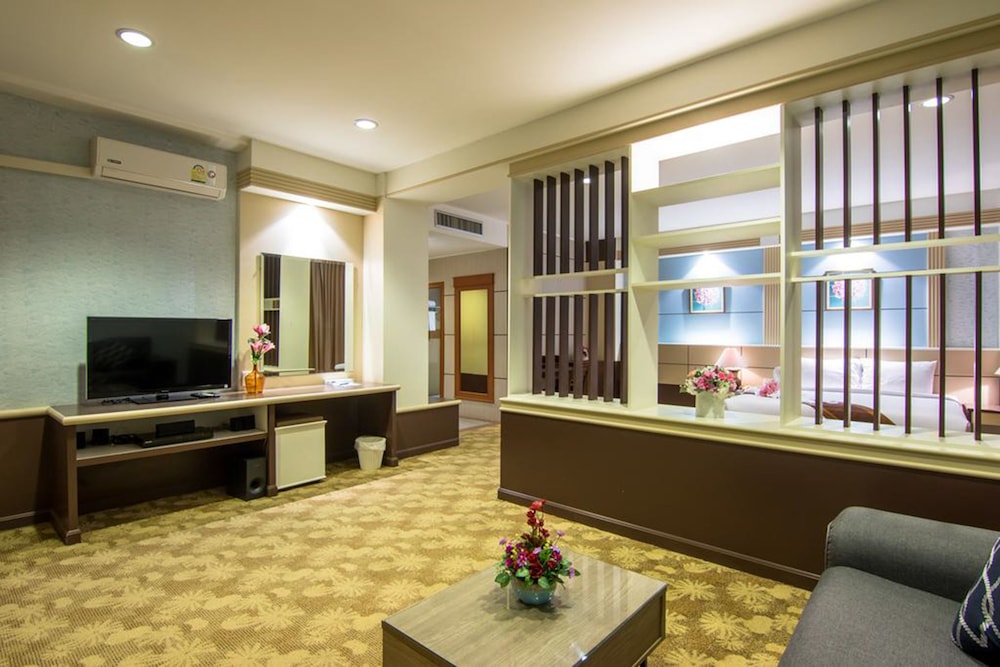 Siamgrand Hotel 6/71