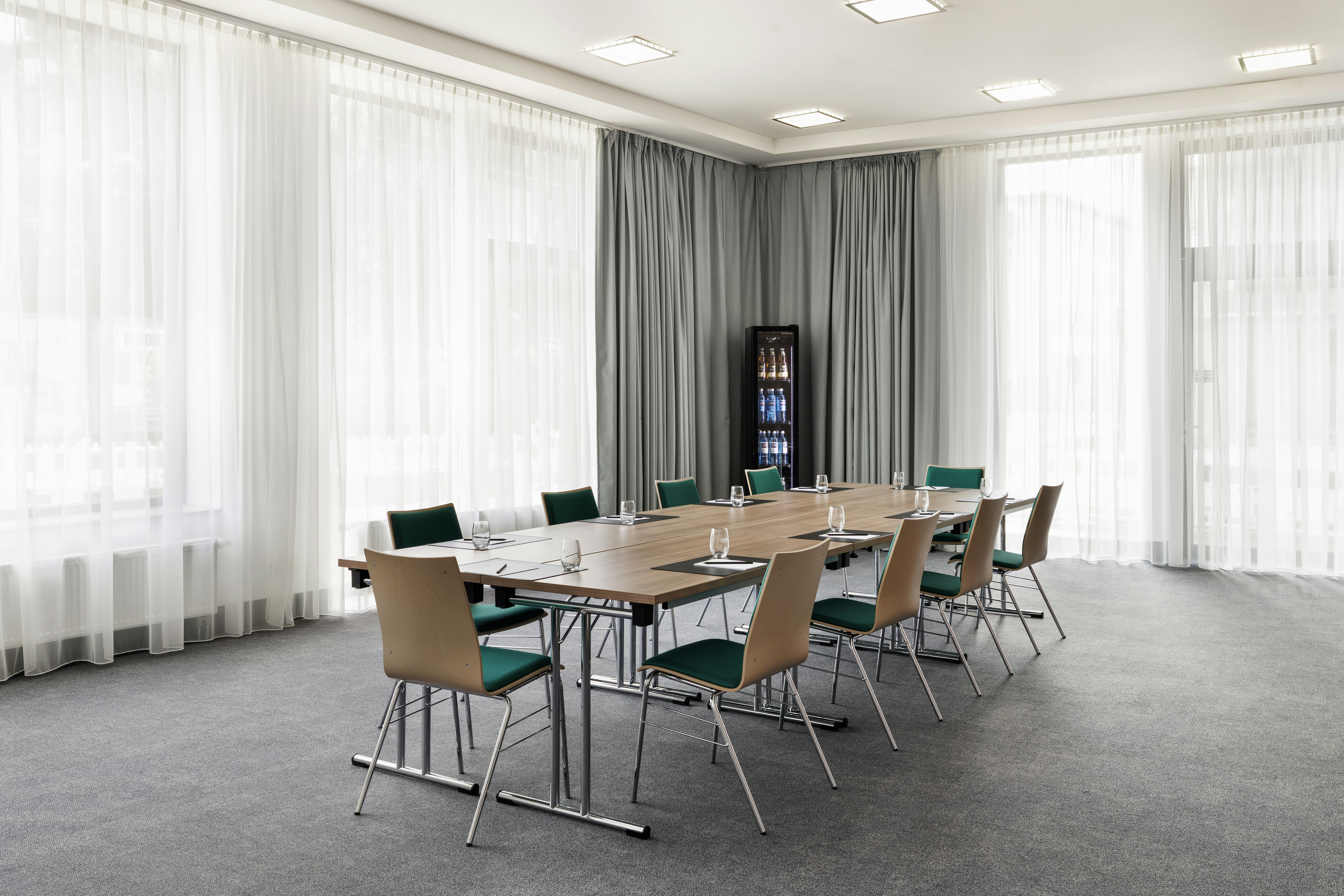Spark by Hilton Essen City Centre 50/50