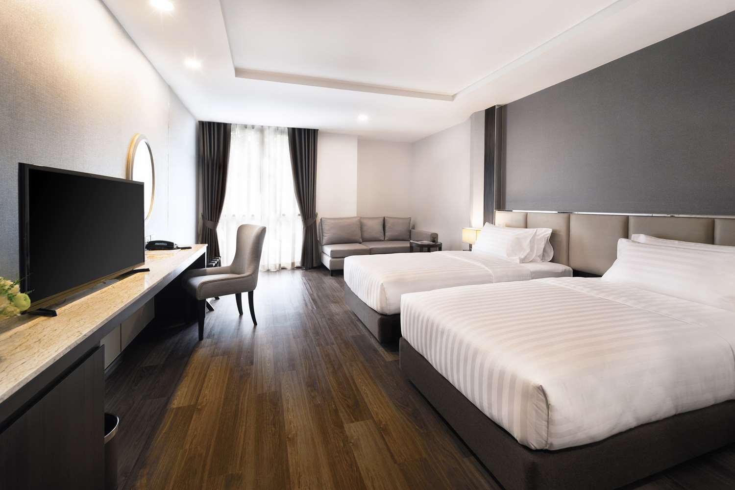 Surestay Plus Hotel By Best Western Sukhumvit 2 photo4