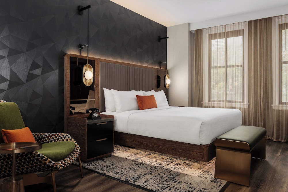 The Berkeley Richmond, Outset Collection by Hilton 37/65