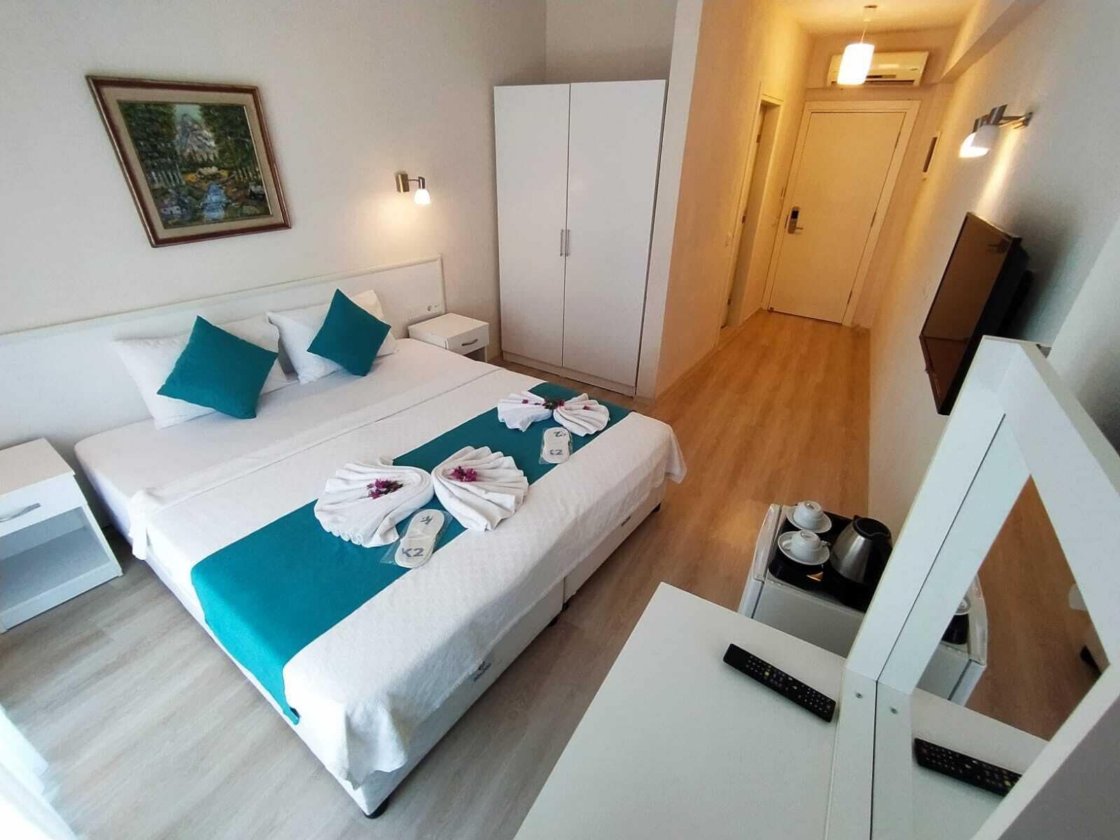 LANAI, STANDARD, DOUBLE BED