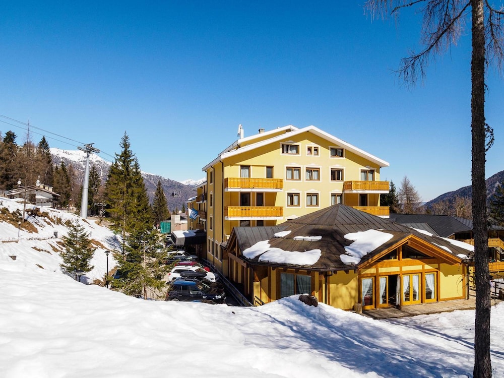 Park Hotel in FOLGARIDA