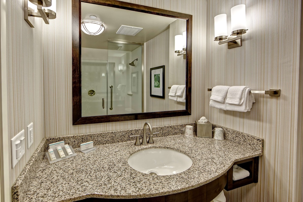 Hilton Garden Inn Nashville Downtown/Convention Center 19/68