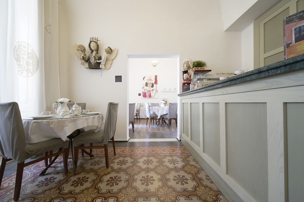 Santuzza Hotel Catania 28/50