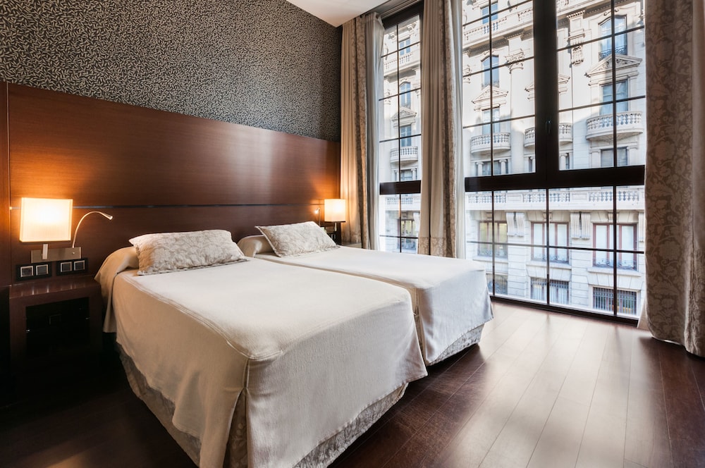 HOTEL COLONIAL BARCELONA 42/77